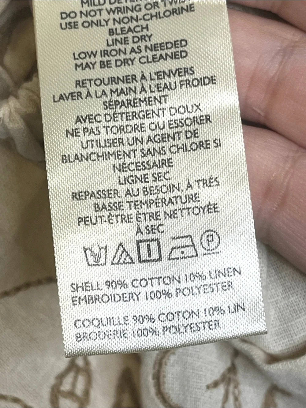 Anthropologie Women’s Size Medium Embroidered Beige Bloomer Shorts